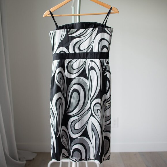 Cocktail dress strapless - Picture 8 of 10